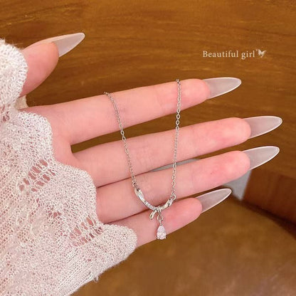 ❤Εξαιρετικά χαμηλή τιμή🔥Αγοράστε 1 Πάρτε 1 Δωρεάν🔥Ένα εκλεπτυσμένο και κομψό κολιέ κλείδας από φύλλο σφενδάμου.